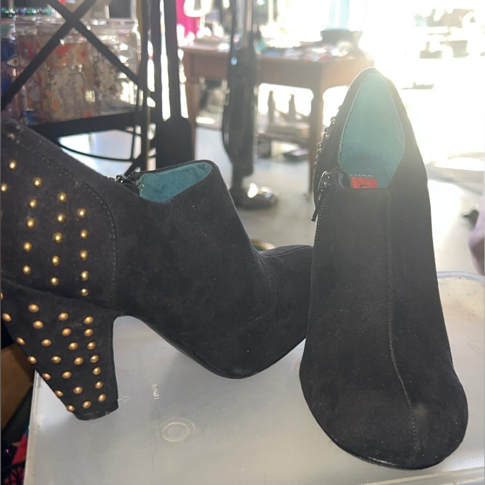 This is a pair of London Rebel Camron studded ankle booties.